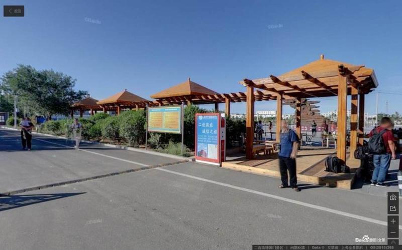 内蒙古二连浩特市二连浩特国门景区防腐木花架7994 帖子ID:2249-木图网-木结构之家 www.woodpic.cn