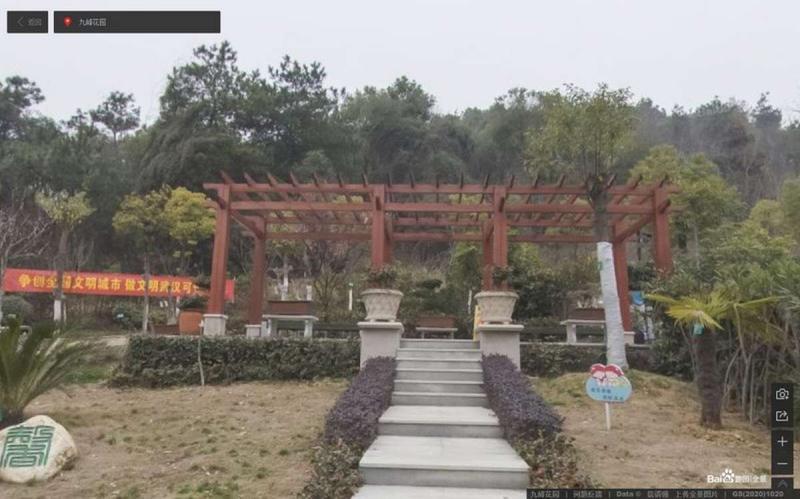 四川省乐山市峨眉山市七里坪温泉公寓酒店景观花架2708 帖子ID:2256-木图网-木结构之家 www.woodpic.cn