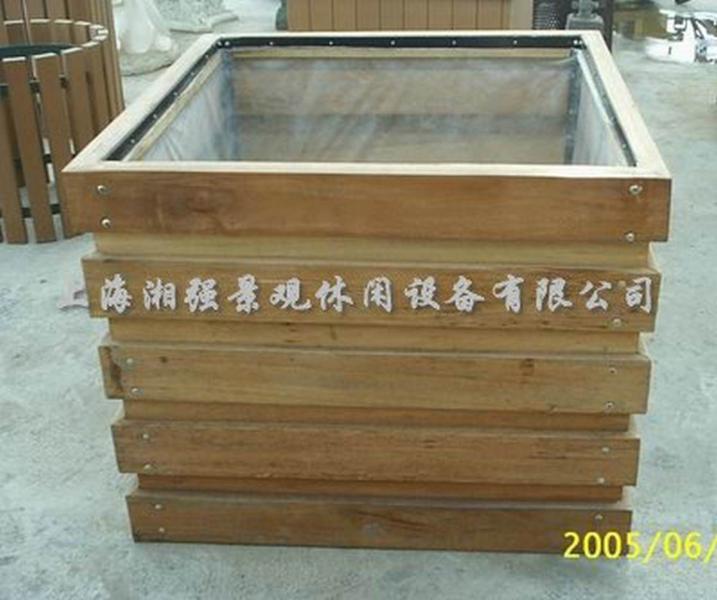 防腐木花箱欣赏九2840 帖子ID:2421-木图网-木结构之家 www.woodpic.cn