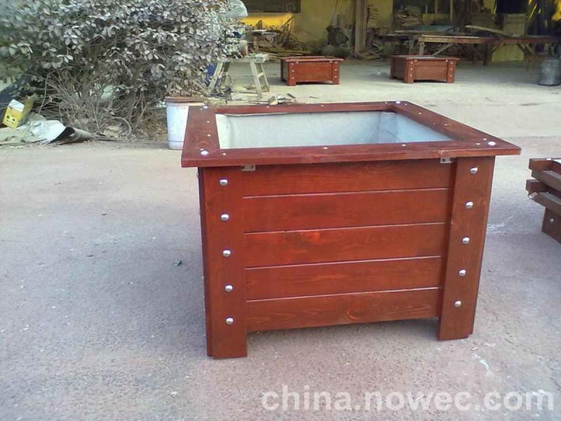 防腐木花箱欣赏二三2950 帖子ID:2435-木图网-木结构之家 www.woodpic.cn