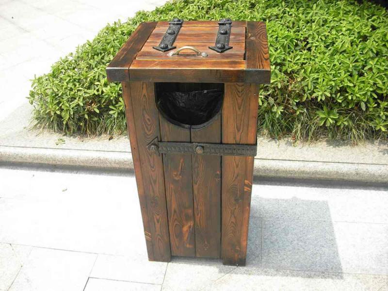 防腐木垃圾桶欣赏五6906 帖子ID:2881-木图网-木结构之家 www.woodpic.cn