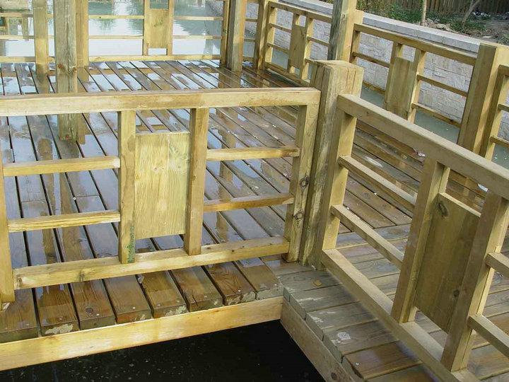 防腐木回字型木栏杆6409 帖子ID:964-木图网-木结构之家 www.woodpic.cn
