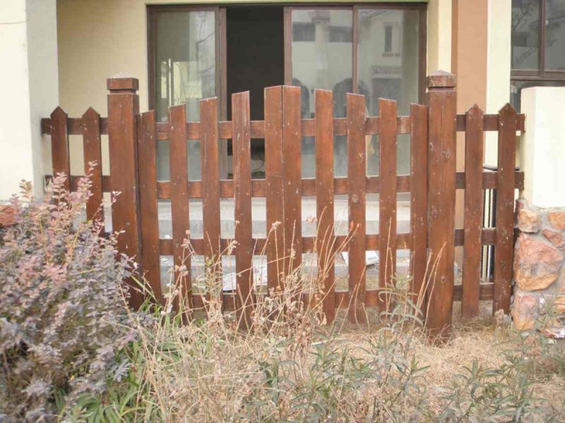 防腐木栏杆欣赏二8976 帖子ID:1715-木图网-木结构之家 www.woodpic.cn