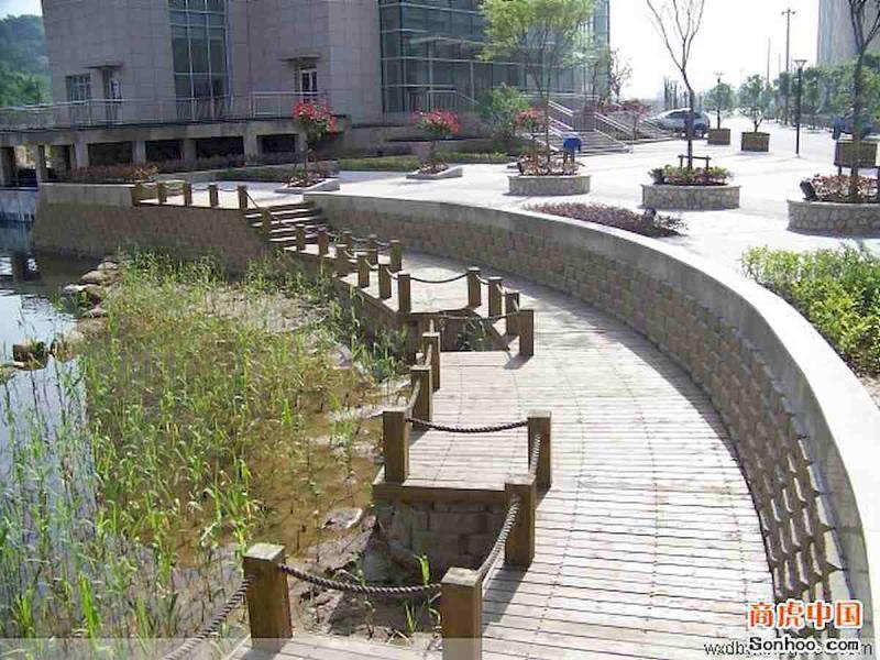 防腐木栏杆欣赏十五1272 帖子ID:1728-木图网-木结构之家 www.woodpic.cn