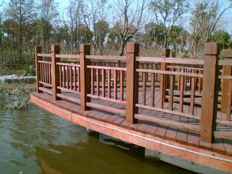 防腐木栏杆欣赏三十3355 帖子ID:1734-木图网-木结构之家 www.woodpic.cn