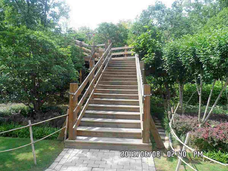 防腐木栏杆欣赏三十8446 帖子ID:1734-木图网-木结构之家 www.woodpic.cn