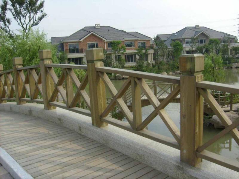 防腐木栏杆欣赏十八3044 帖子ID:1731-木图网-木结构之家 www.woodpic.cn