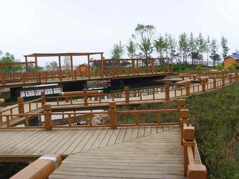 防腐木栏杆欣赏十九8983 帖子ID:1732-木图网-木结构之家 www.woodpic.cn